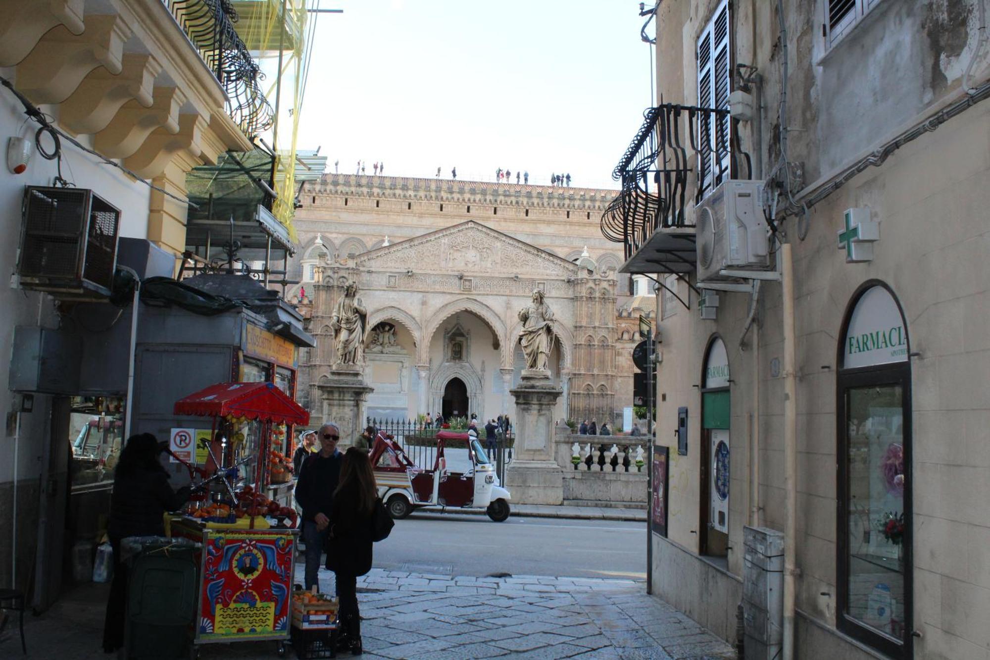 Villa La Siciliana-Di Fronte La Cattedrale Palermo Exterior foto